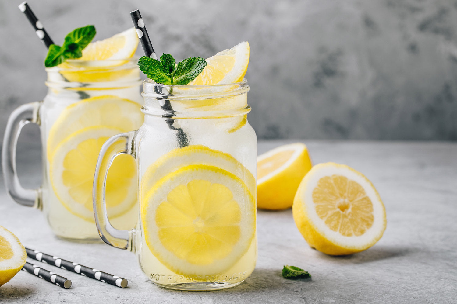 Boozy Mint Lemonade featured image